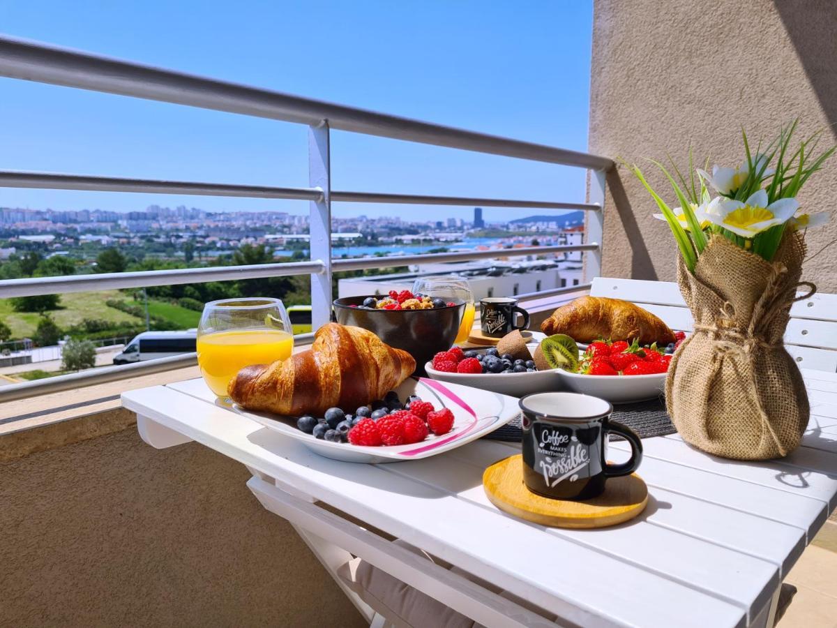 Luxury Apartment Salona Kültér fotó